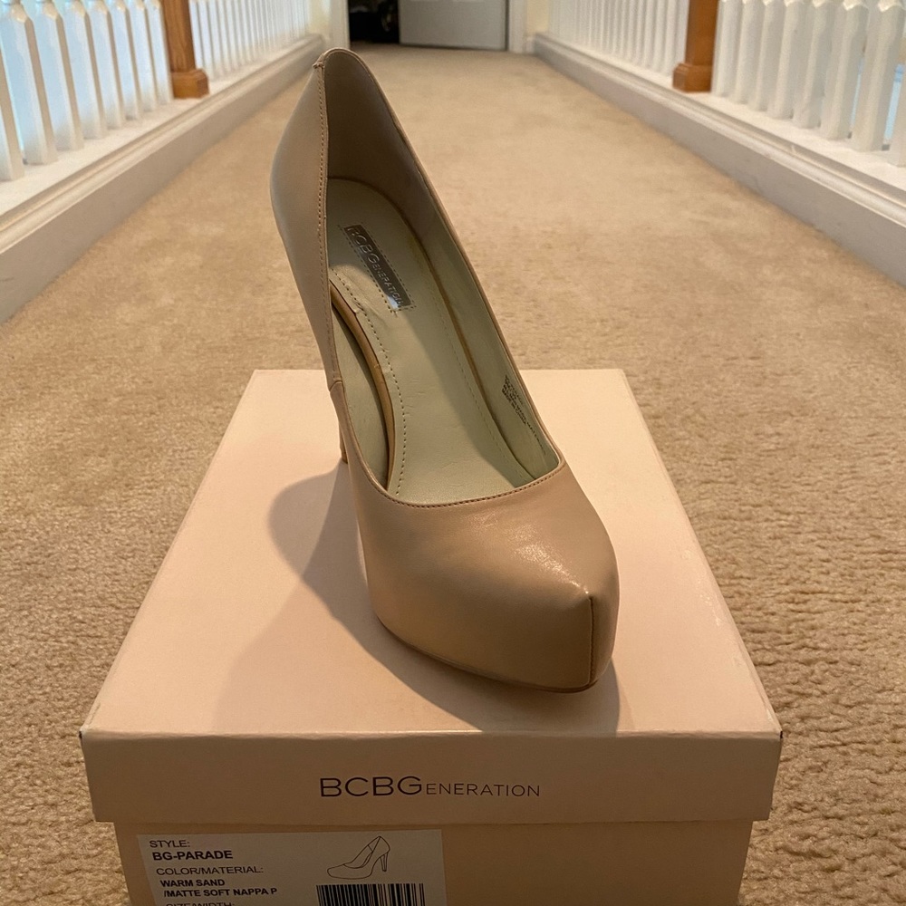 Brand New BCBGeneration Heels, Nude, 9W